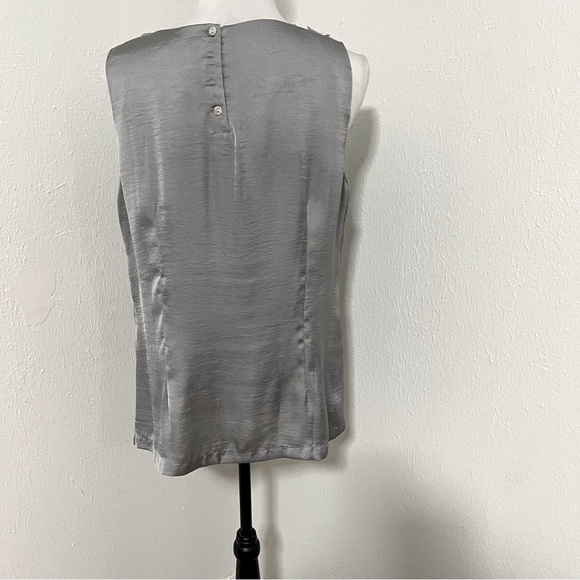 Adiva Women’s Large Elegant Ruffled Blouse in Gray EUC Going Out, Meeting, Party - Picture 4 of 7